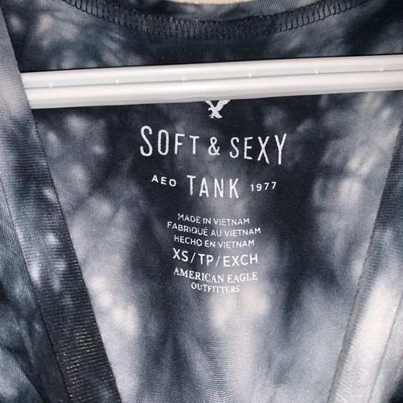 American Eagle Soft N Sexy muscle tank in blue tie-dye - Picture 2 of 4